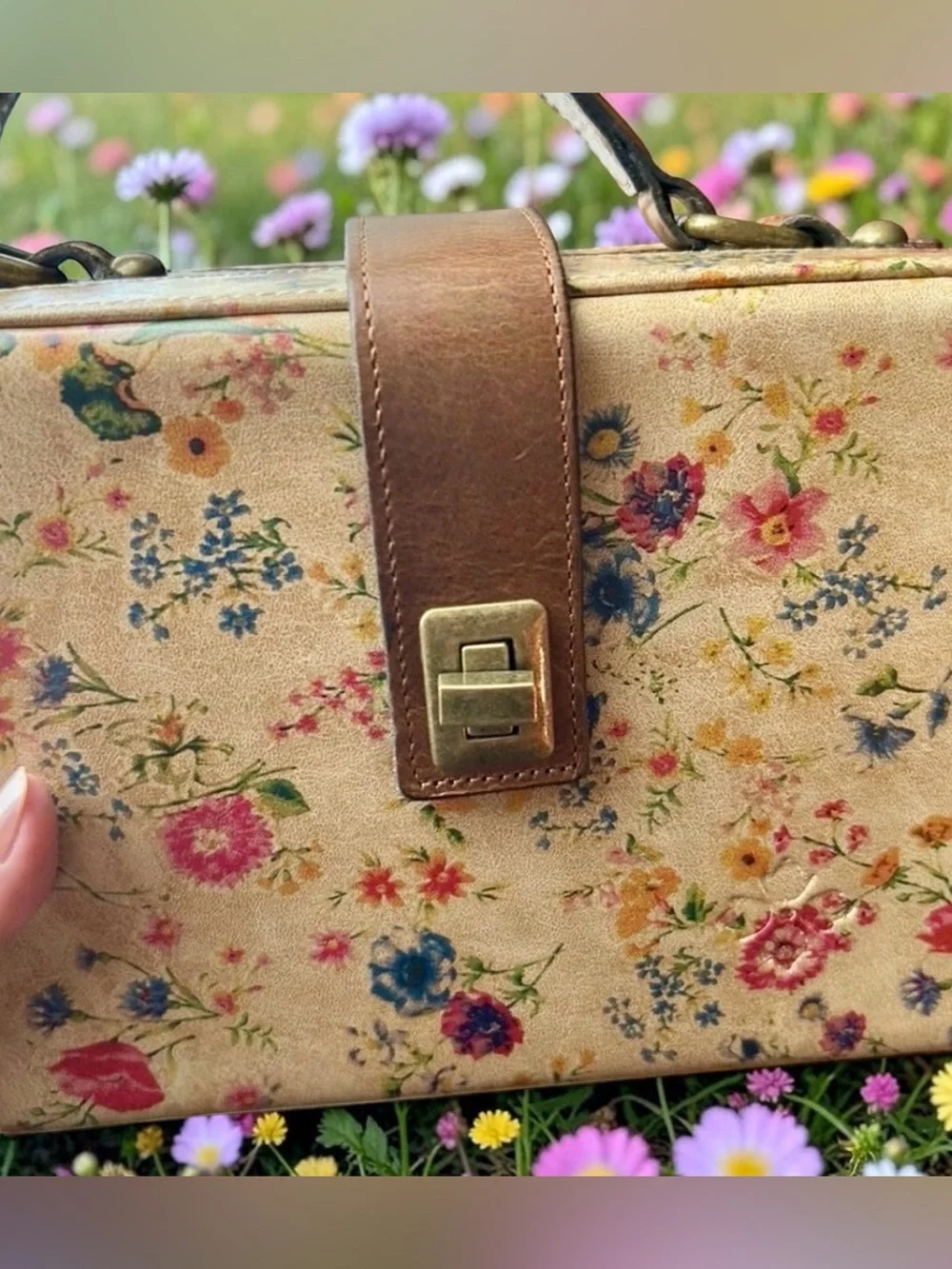 Patricia Nash floral box Crossbody bag with dust bag